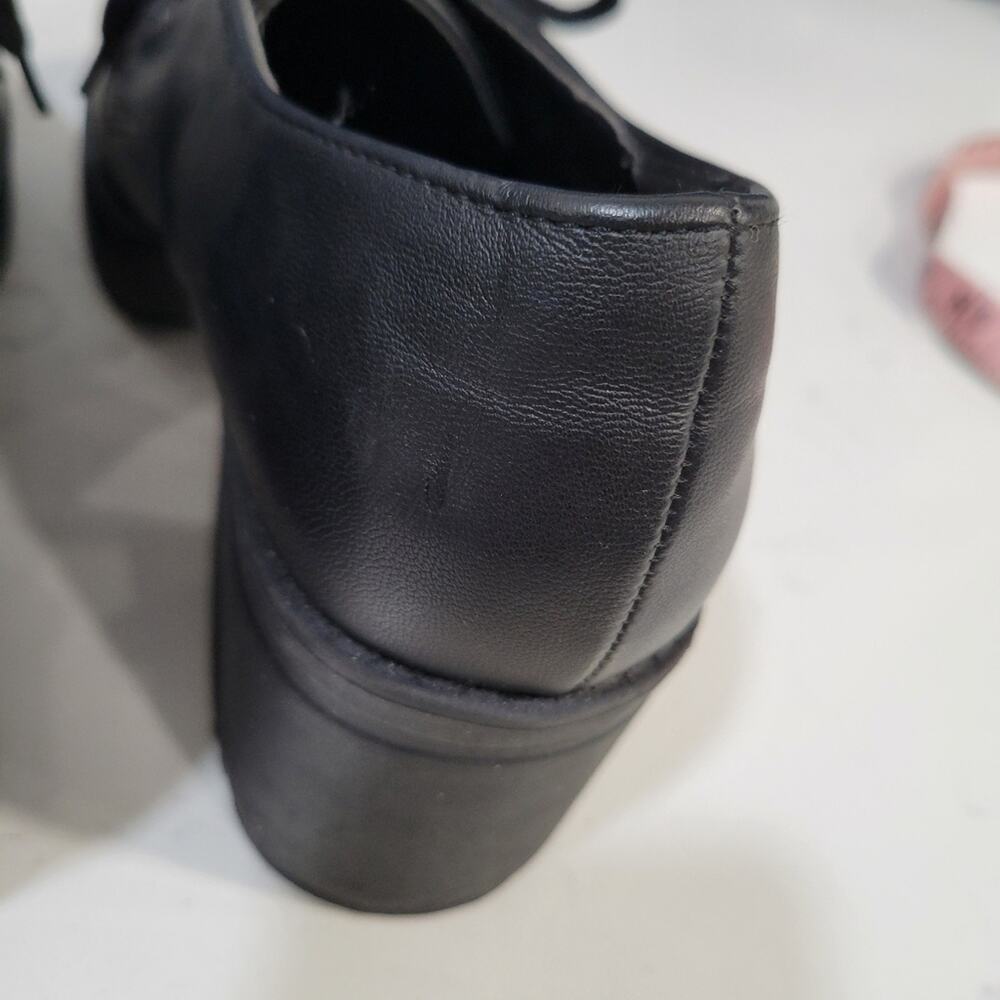 Wanted Breakout Oxford 90's Y2K Style Lug Heel Platform Size 9 - Picture 10 of 12